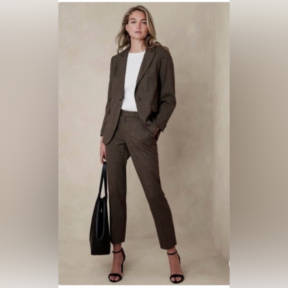 NWT Banana Republic Brown Plaid Avery Crop Pants